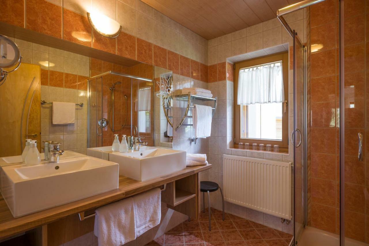 Ferienwohnungen Hochzillertal Kaltenbach Ngoại thất bức ảnh